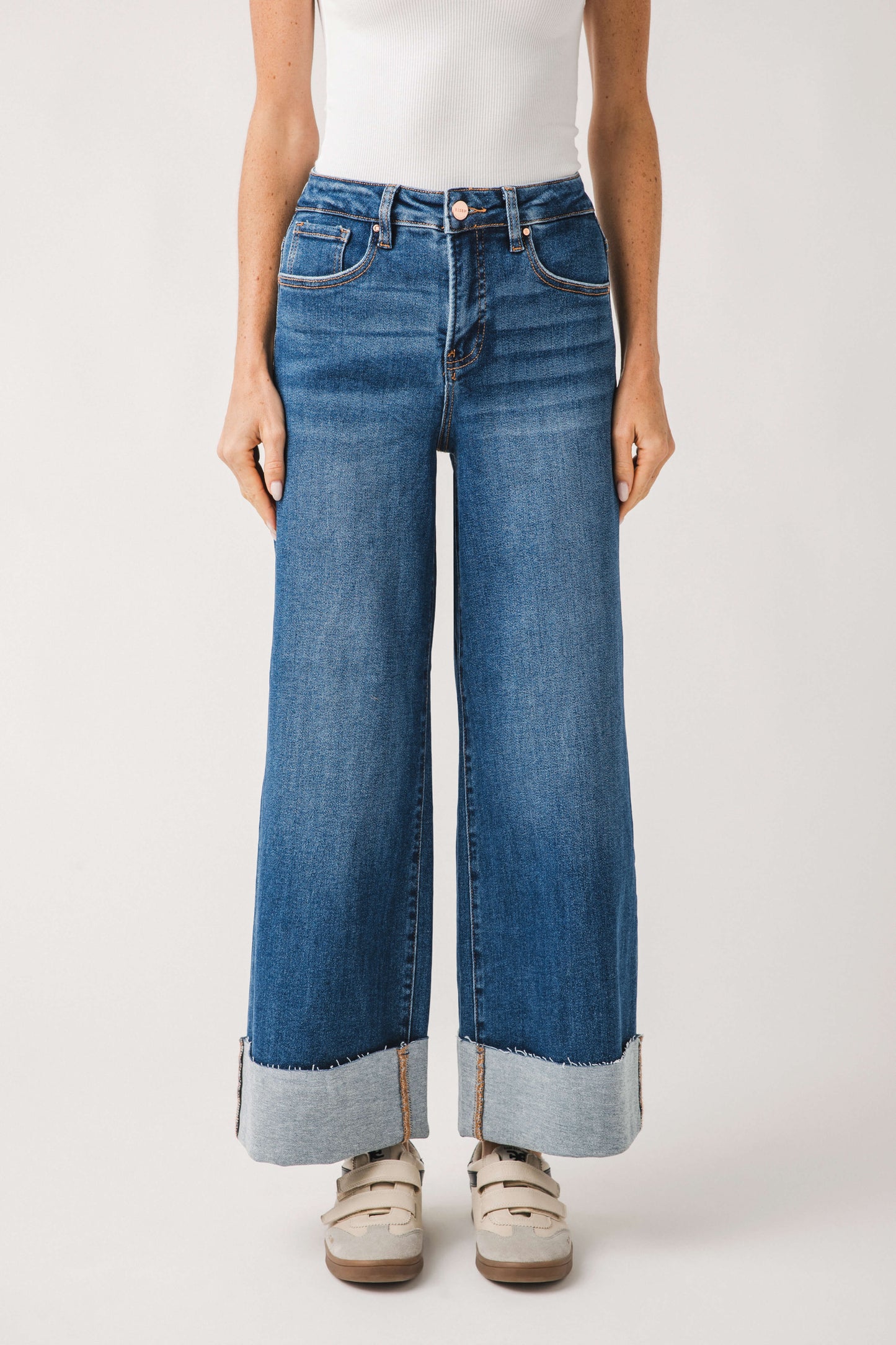 Risen Willow Ultra Wideleg Cuffed Jeans