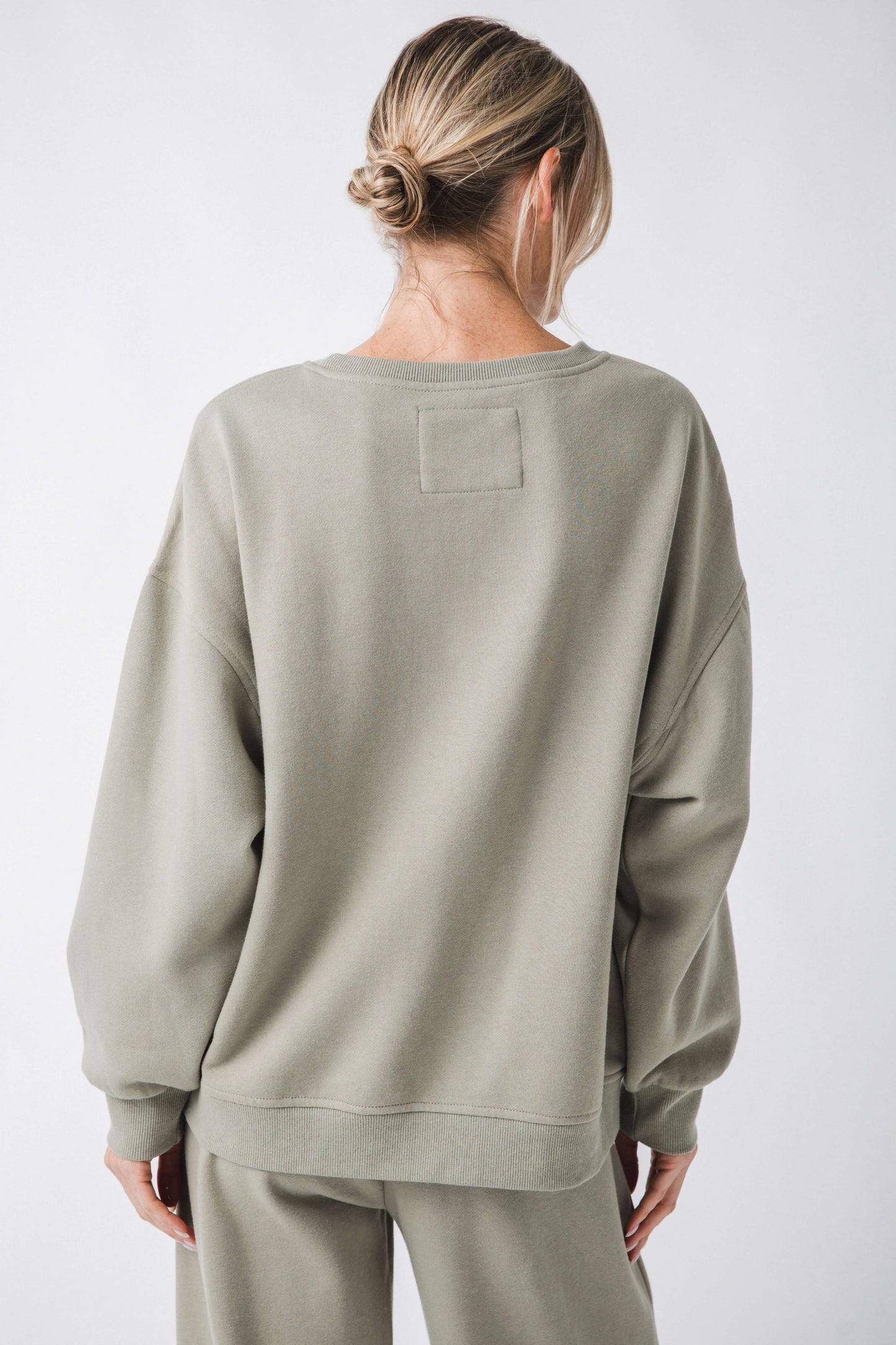 Risen Oversized Step Hem Crewneck Sweatshirt